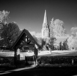 Round tower church Berkshire IR
